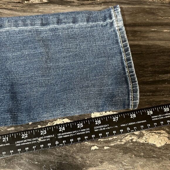 Kut From The Kloth Womens Jeans 6 Blue Distressed Straight Mid Rise Dark Wash - Picture 9 of 11